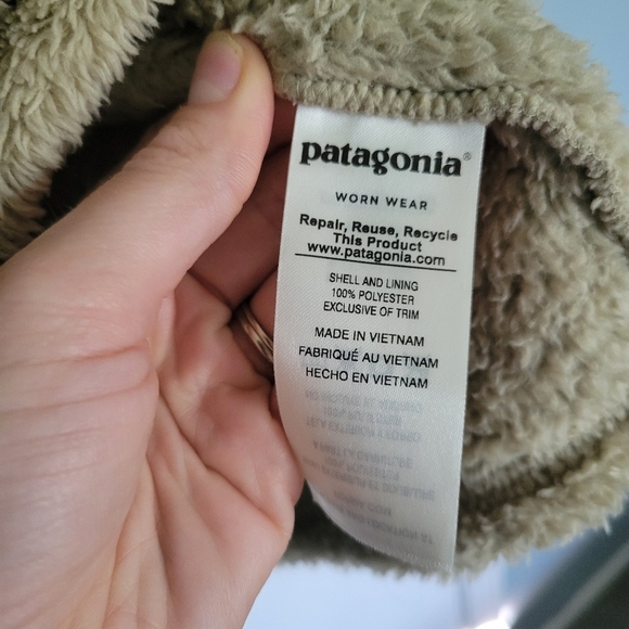 Patagonia Worn Wear Pullover Medium Tan Fleece Women’s 1/4 Zip Sherpa Jacket - Picture 6 of 11
